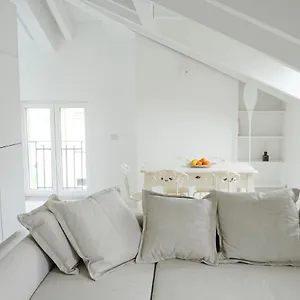 La Maison Life , Mailand Italien